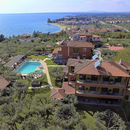 Sunday Resort Геракини Екстериор снимка