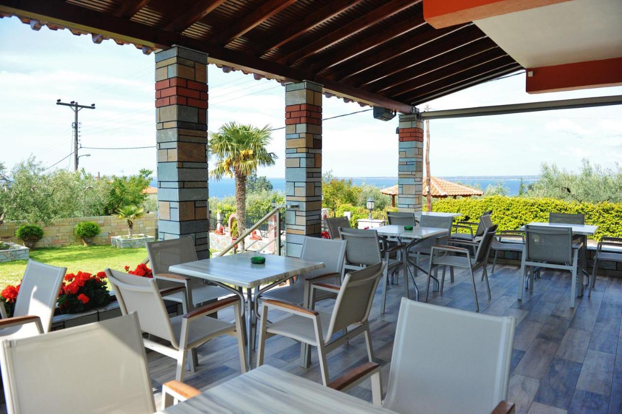 Sunday Resort Геракини Екстериор снимка