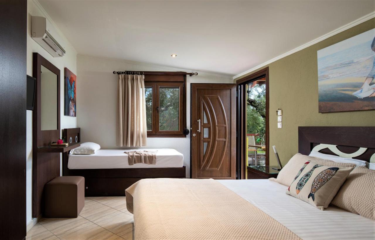 Sunday Resort Геракини Екстериор снимка