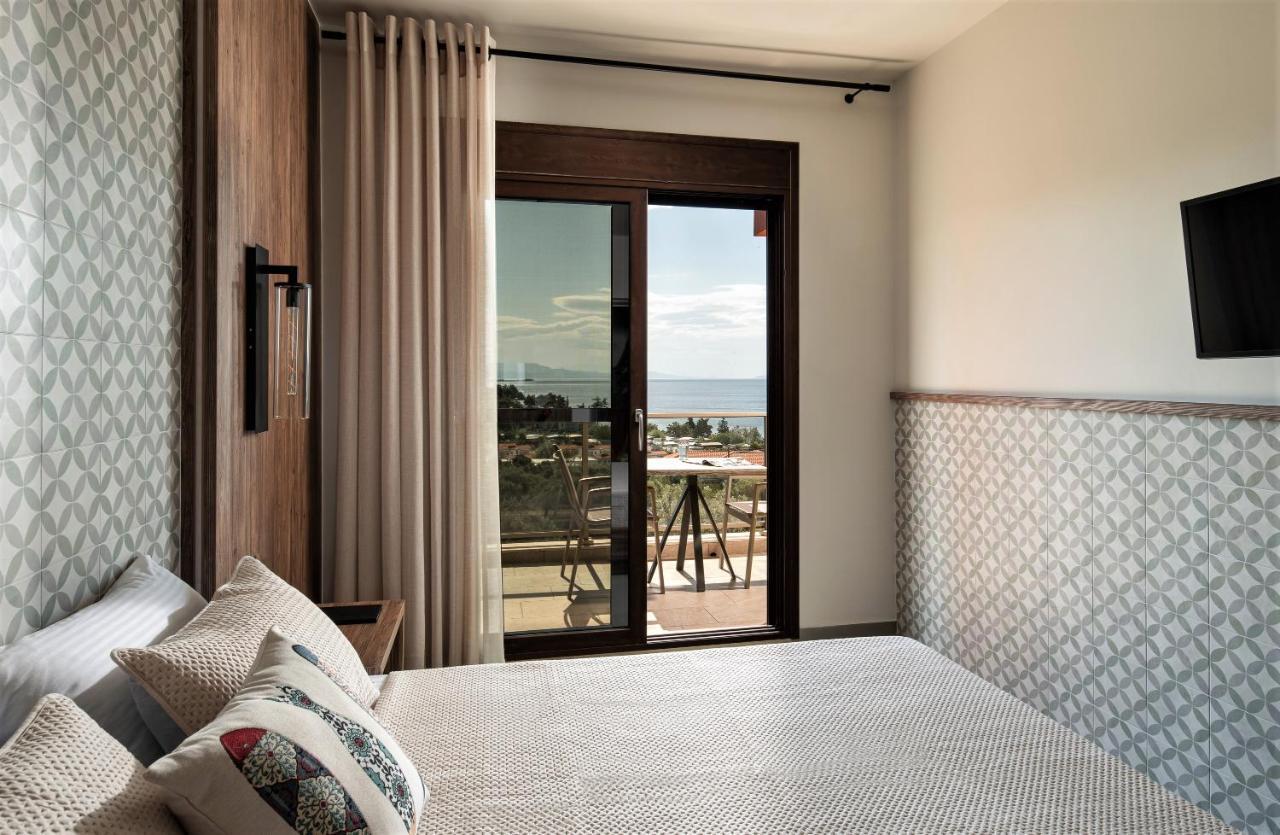 Sunday Resort Геракини Екстериор снимка