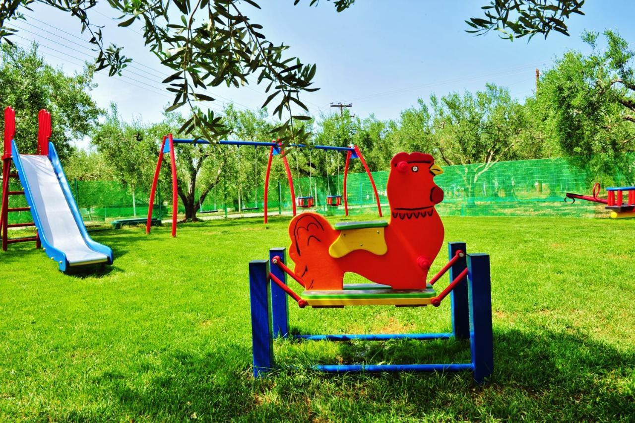 Sunday Resort Геракини Екстериор снимка